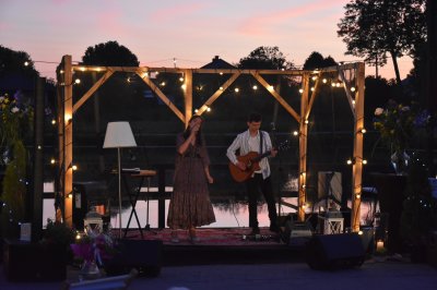 Koncert na molo - Przedwieczór i wieczór poezji Iwony Folusz